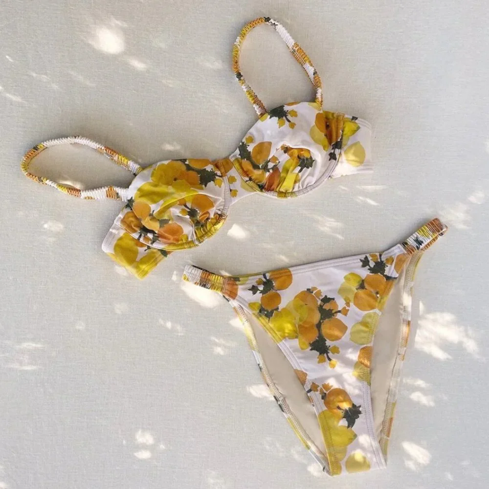 NWT Peony Holiday Bikini Top Size S - Picture 12 of 16